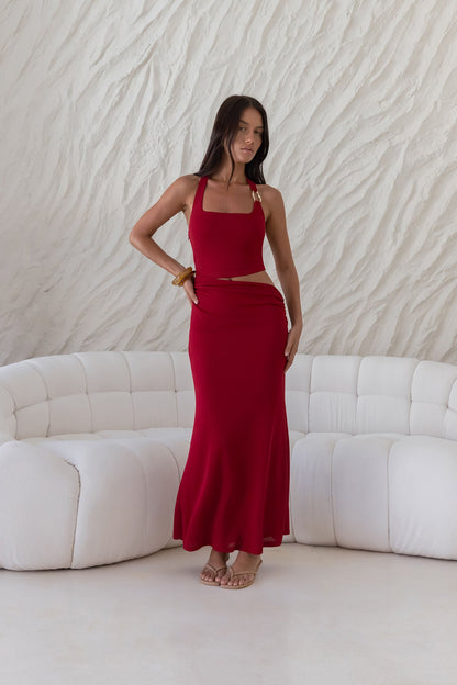 Horizon Hunter Maxi Dress Maroon