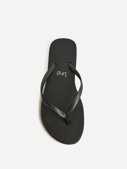Aluna Black Flip Flops