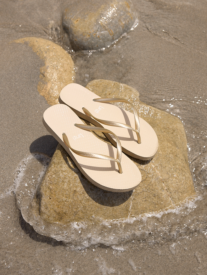 Aluna Gold Flip Flops