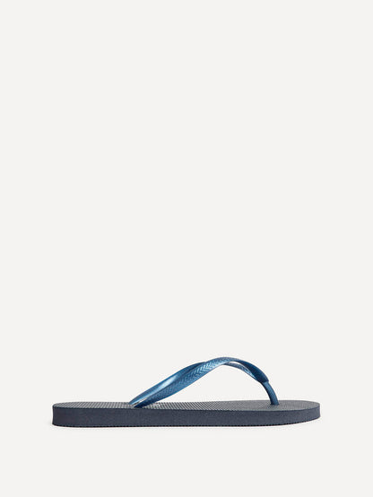 Aluna Navy Flip Flops
