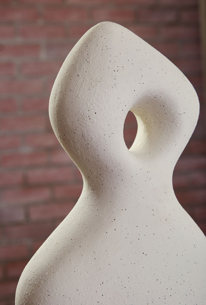 Arthrow - Sculpture - 14" - Off White