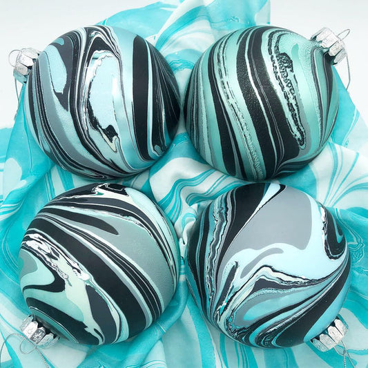 Classic Twist Ornament Set - No One Alike