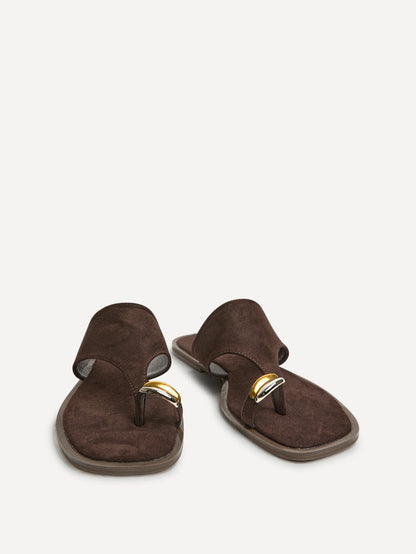 Contain Brown Toe Ring Flat Sandals