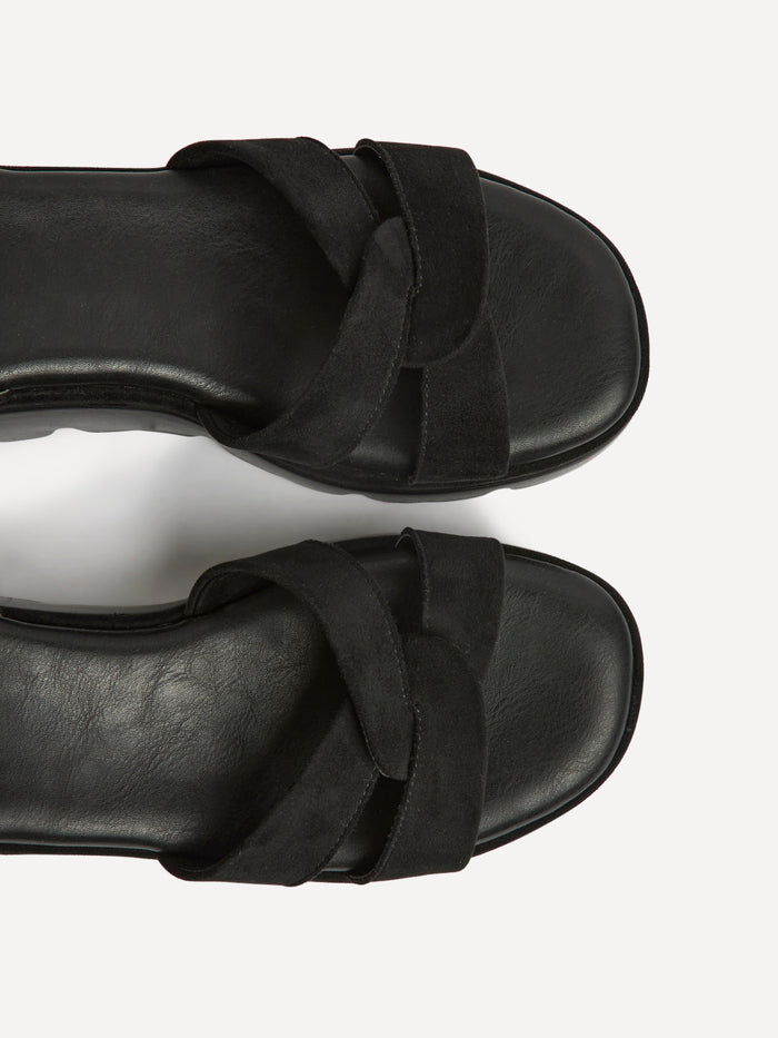 Fate Black Flatform Sandals