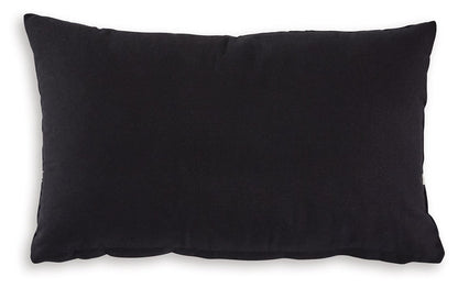 Gavrileigh - Pillow