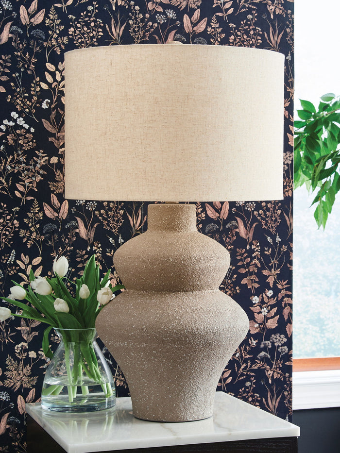 Jossleigh - Metal Table Lamp - Beige