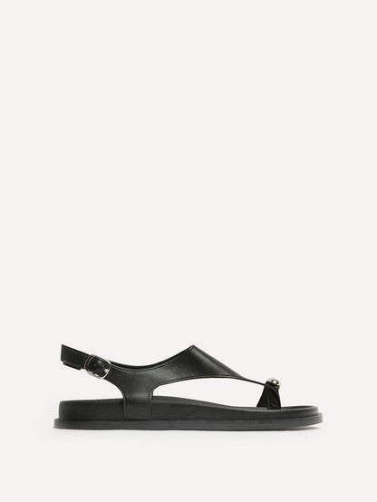 Latch Black Toe Ring Flat Sandals