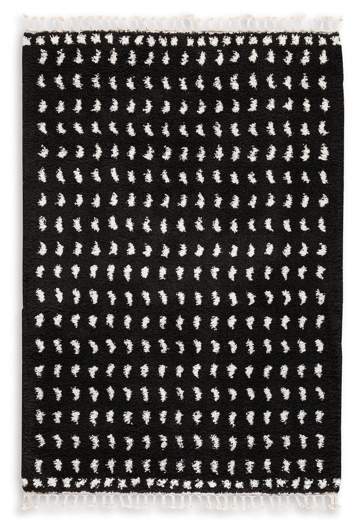 Minston - 5' x 7' Rug - Black / White